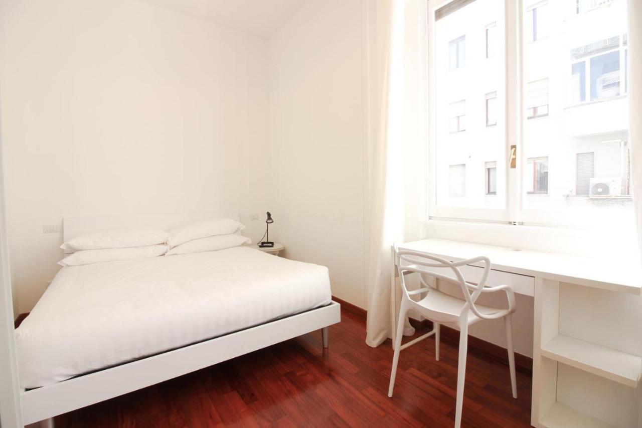 Duomo Charme Apartment Милано Екстериор снимка