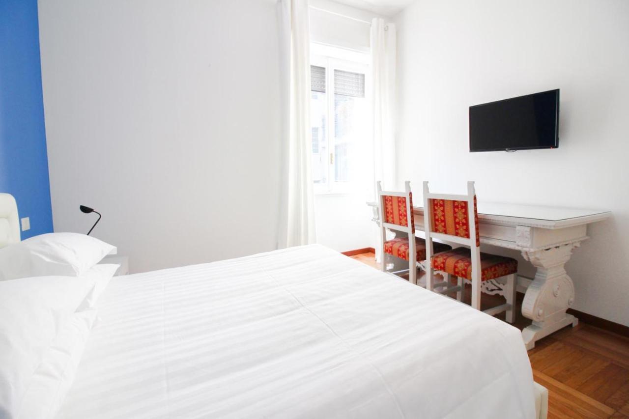 Duomo Charme Apartment Милано Екстериор снимка